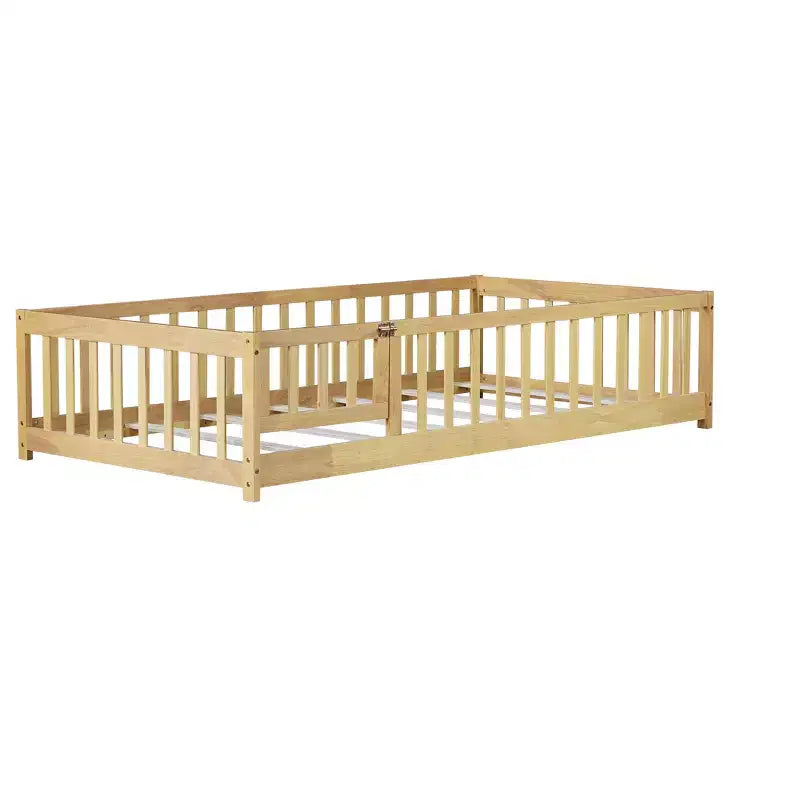 Letto Matrimoniale a Pavimento con Recinzione Senza Porta, Sponde Paracolpi a Pavimento in Legno di Gomma Beige
