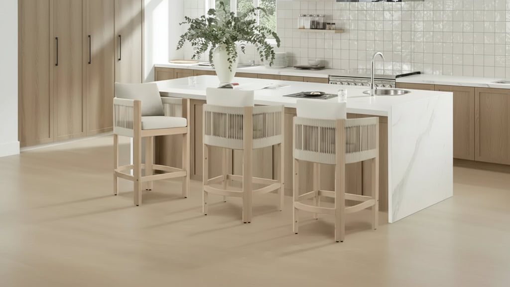 Sgabello da bar moderno imbottito in legno di acacia con schienale in corda intrecciata a mano per interni ed esterni, set da 2